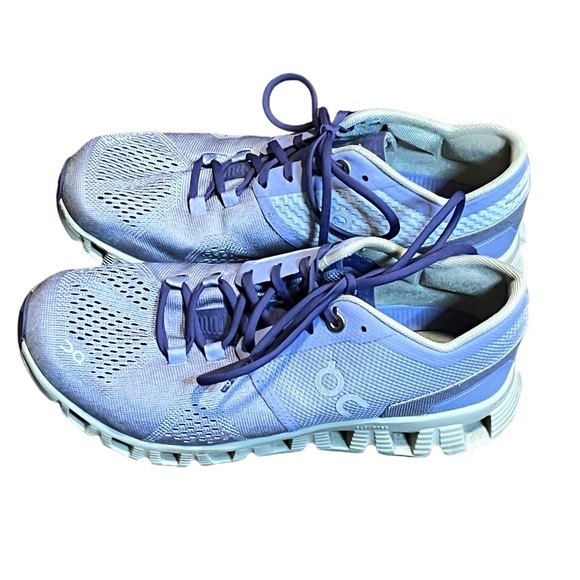 Women’s On Running On Cloud Sneakers Size 5 Purple - Picture 5 of 5